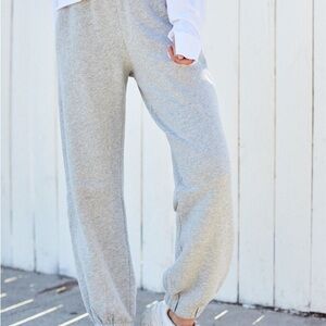 Brandy Melville sweatpant